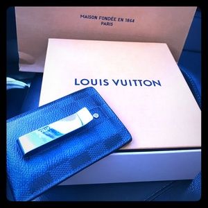 Louis Vuitton Card Holder with money clip